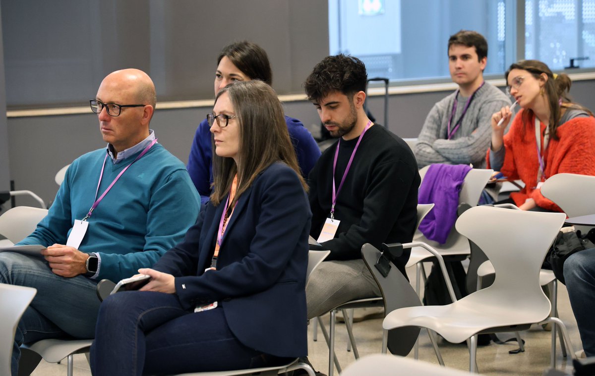 HospitalLaFe tweet media