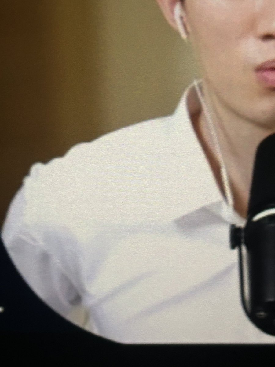 몽클립스(상태:맘속에하나님없음) tweet media