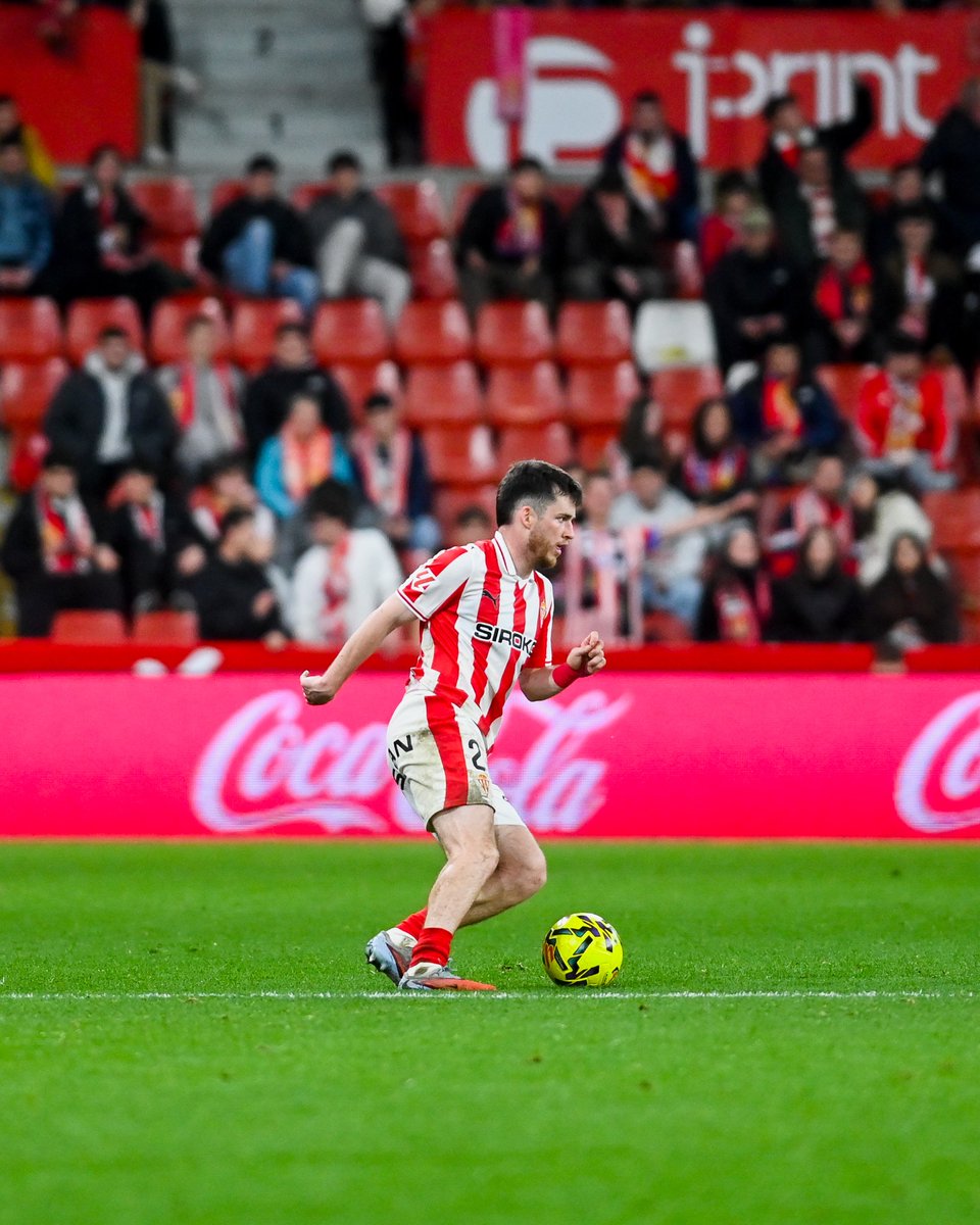 Guillerosas_2's tweet photo. Seguimos en la pelea sportinguistas!!! Vamoss💪❤️🔴⚪️ https://t.co/e9TyLLNi5l