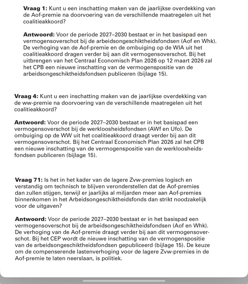 MirandaAW tweet media