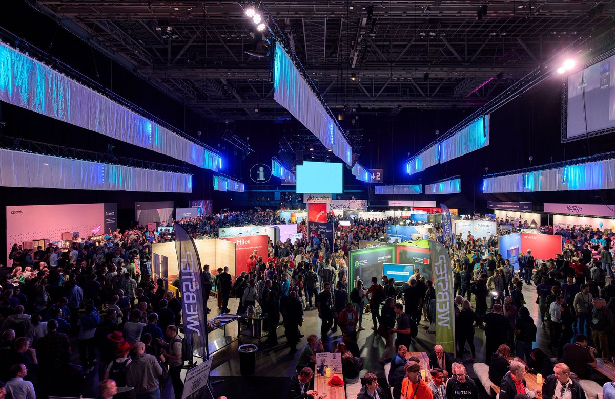 JavaZone tweet media