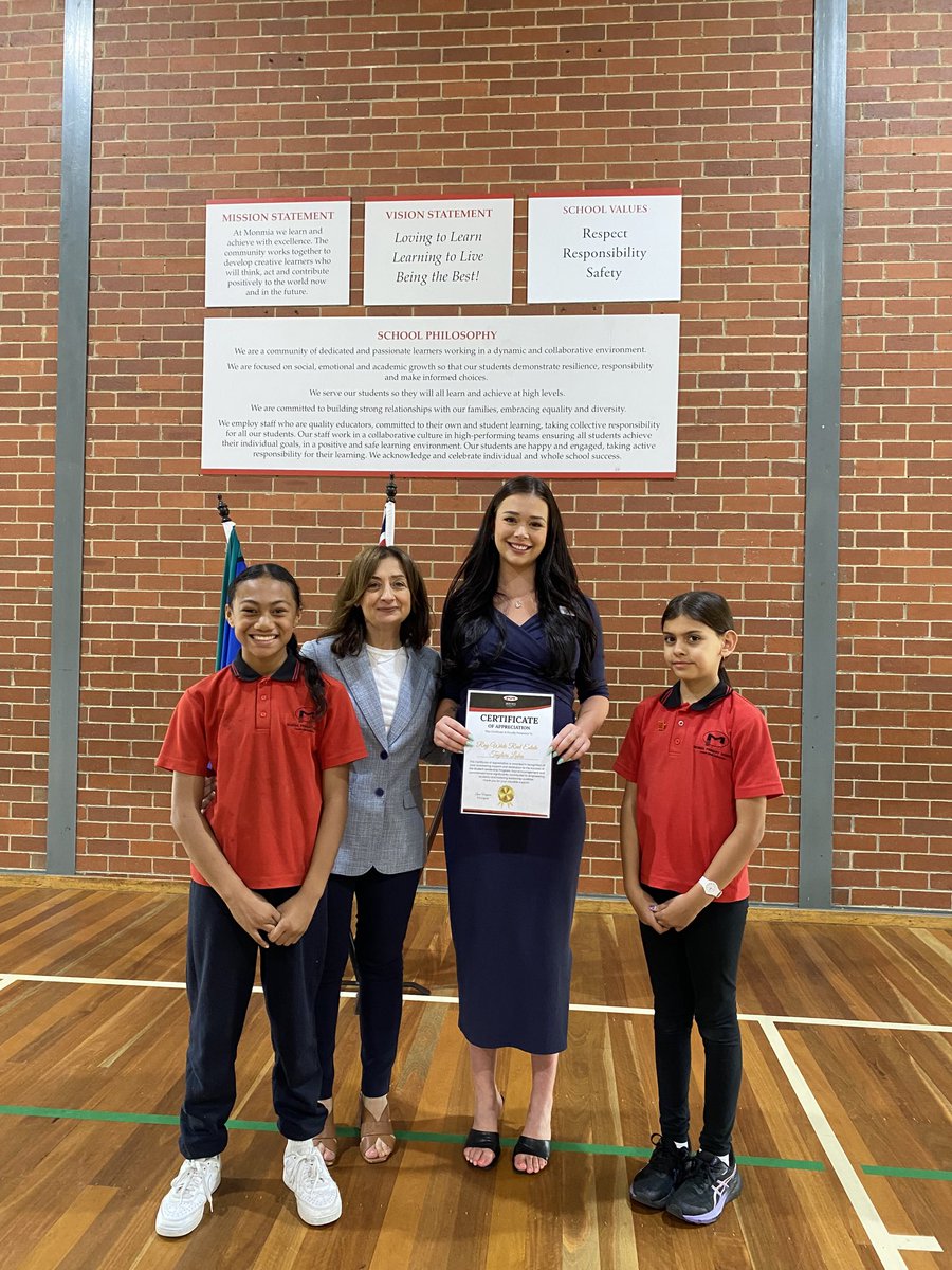 MonmiaPS tweet media