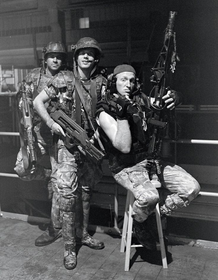 AvPOdysseyDB's tweet photo. Colonial Marines https://t.co/OX4pEWVsCY