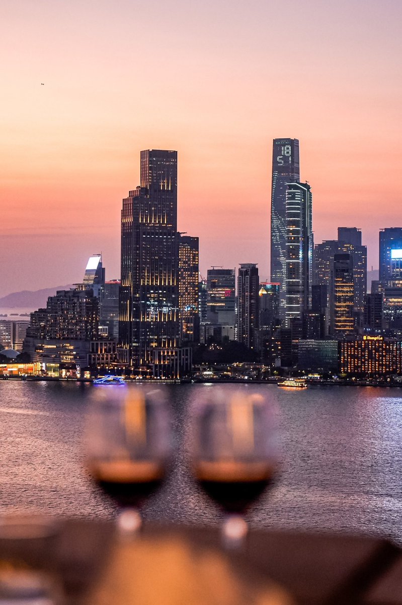 Jessica Young tweet media