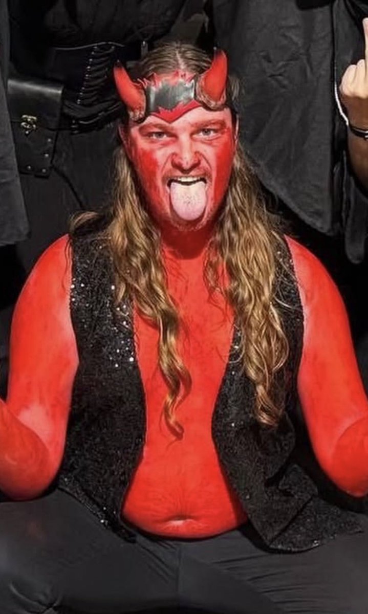 Simulator di tutti i Simulatori tweet media