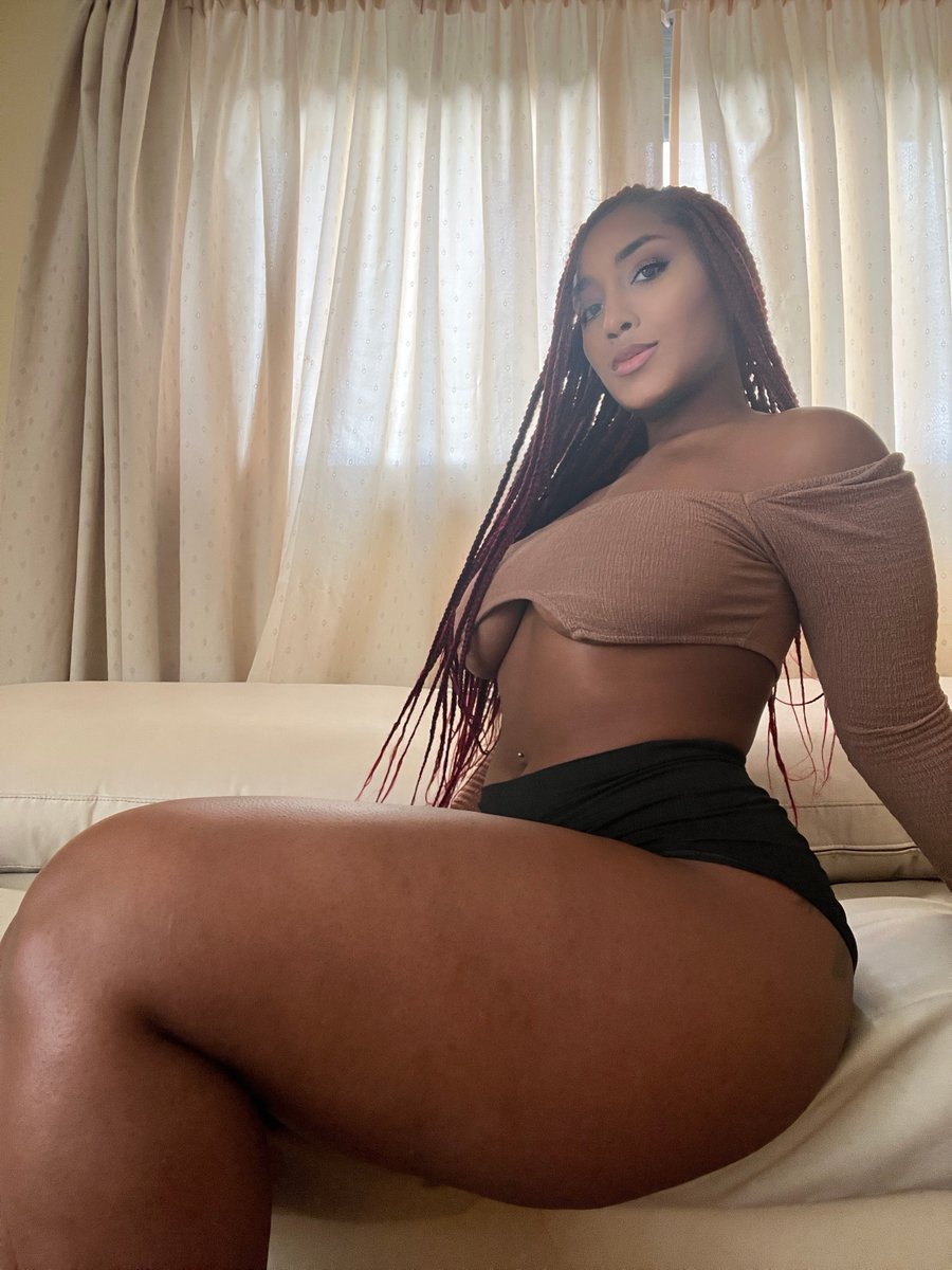 Laila Santiago tweet media