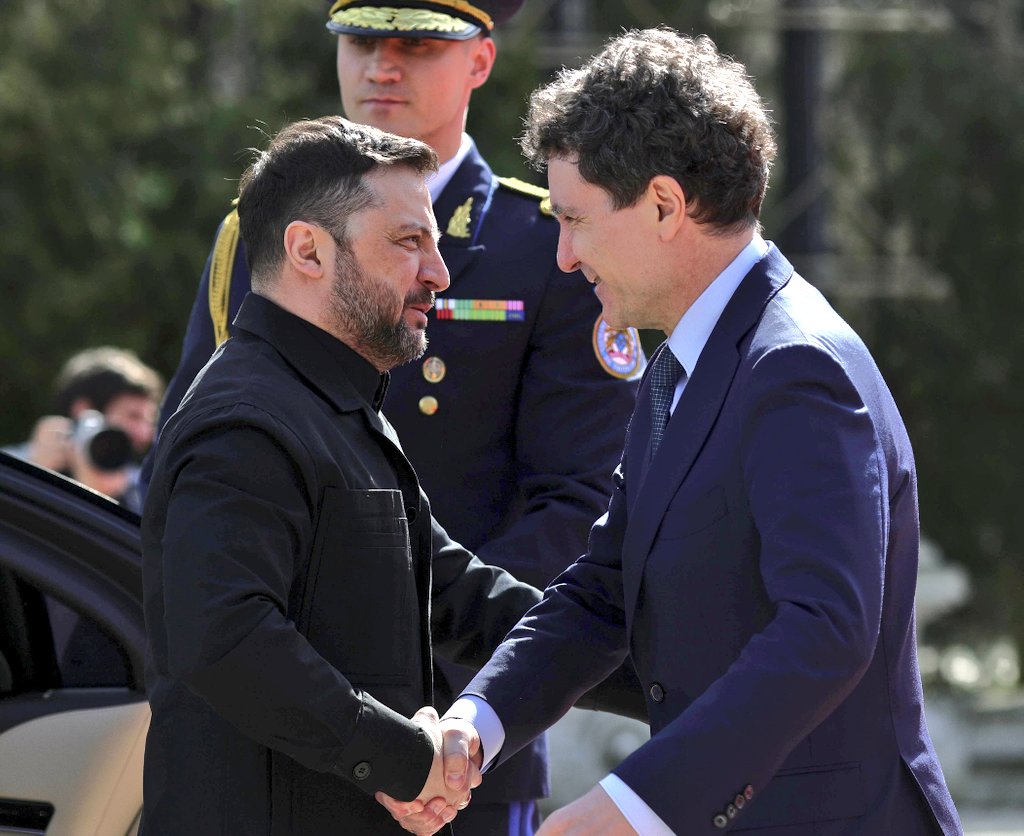 Daily Romania tweet media