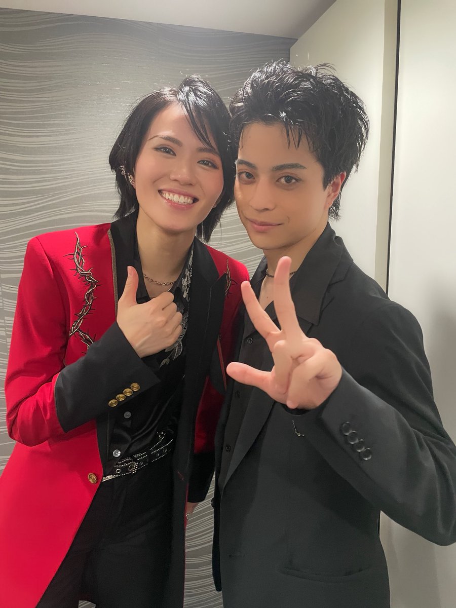 寺島レオン tweet media