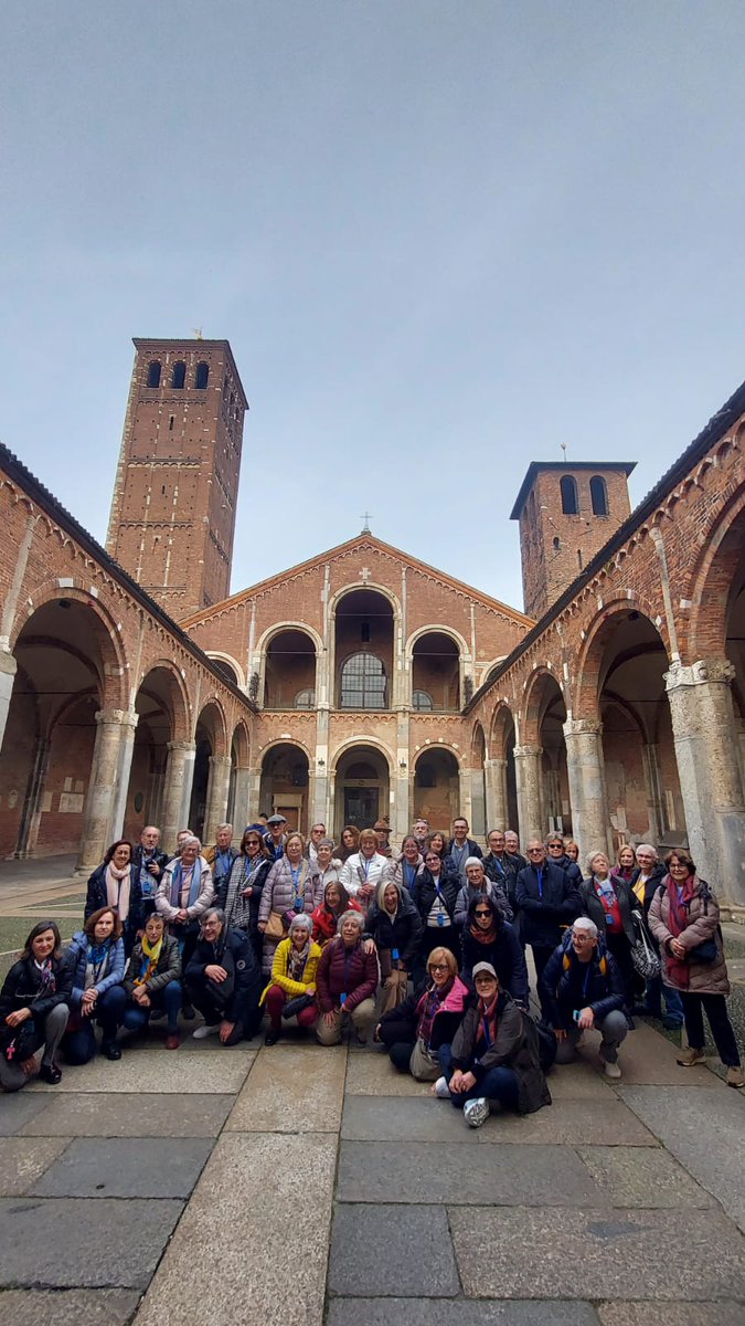 Caminos del Románico tweet media