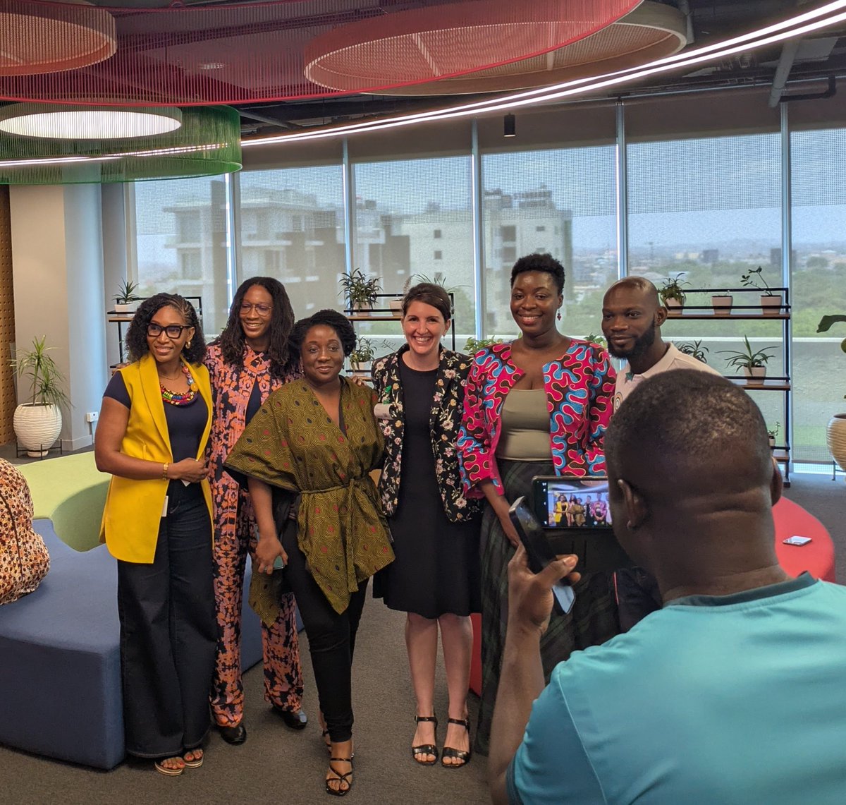 Tech Labari tweet media