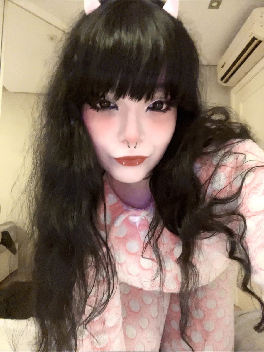 emitriz 🐙 tweet media