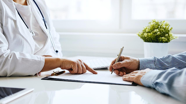 viaggrego's tweet photo. Come mai Per #farsi #Somministrare un #Antibiotico occorre la #Firma del #Medico , mentre per i #Vaccini sei #Tu che devi #Firmare ” ? Leggi Qui: https://t.co/DMaEq5Ih0i https://t.co/MUdC7pBqKd