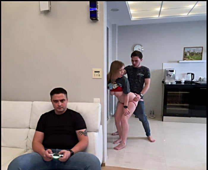 LeMaleDom's tweet photo. Grâce à moi, ta copine te laisse jouer tranquillement, tu peux me remercier https://t.co/ZHaUmqgfhM