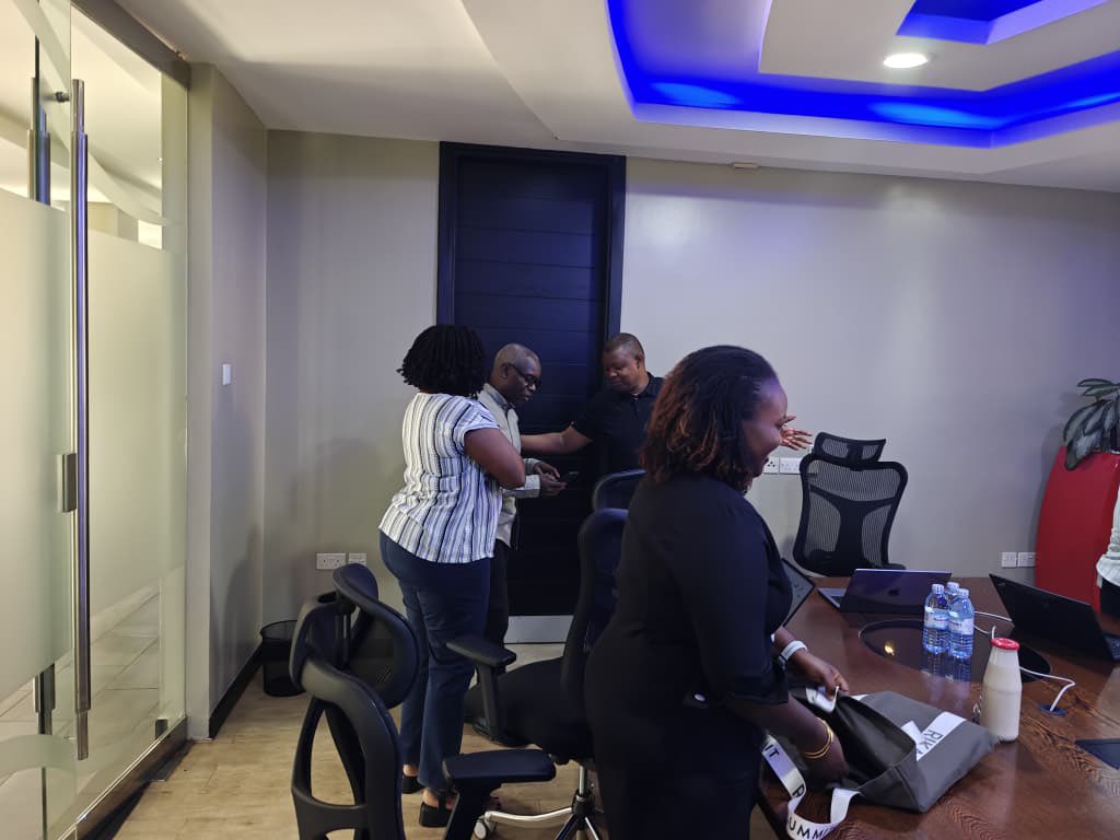 Snr. Cde. Robert Kabushenga tweet media