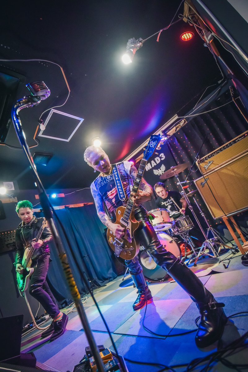 Twistin'sally tweet media