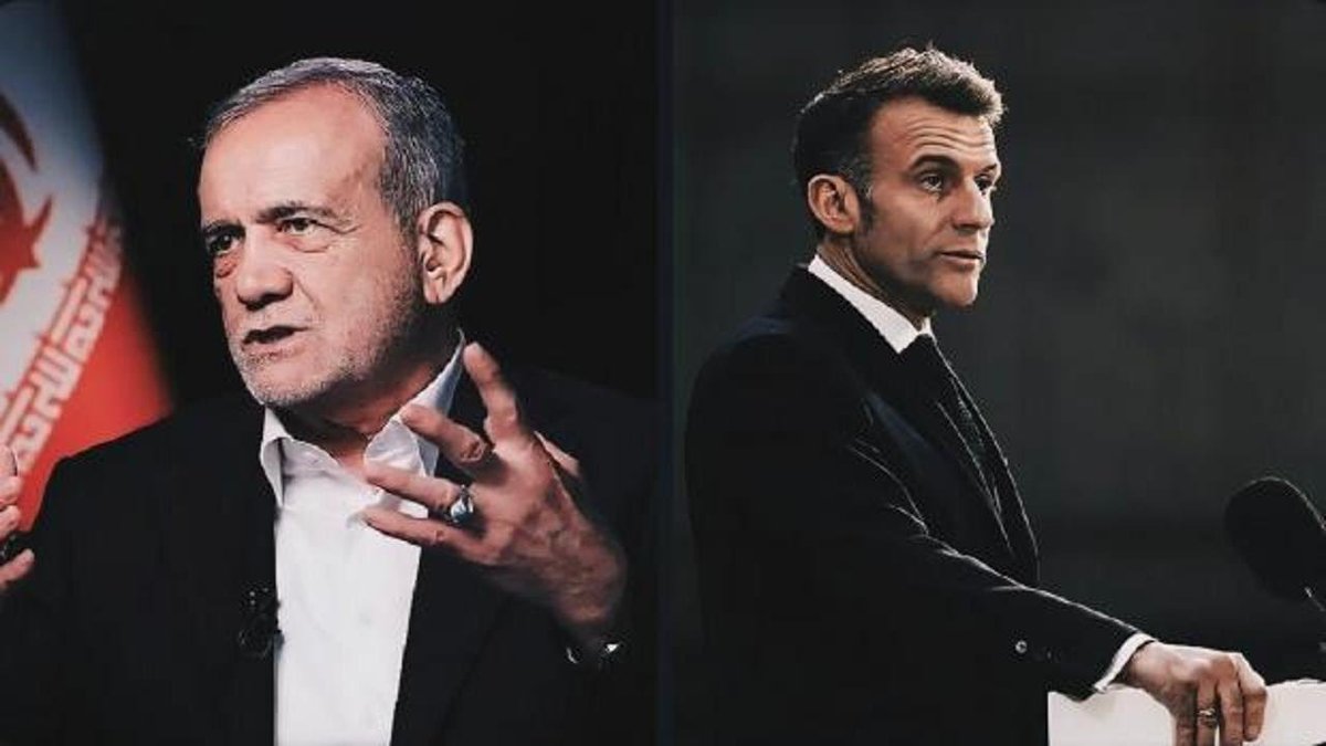 Ronzz100R's tweet photo. 🗣️ Macron, İran Cumhurbaşkanı ile Görüştü

💬 Fransa Cumhurbaşkanı Macron, İran'ın bölgedeki saldırılarının derhal durdurulması çağrısında bulundu. İran'ın nükleer silah edinmesinin önlenmesi ve Hürmüz Boğazı'nda serbest geçişin yeniden sağlanması gerektiğini vurguladı. https://t.co/ml0H4jHPkx