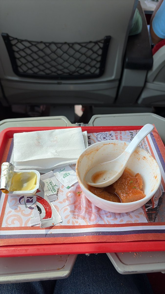 rakshita upadhyay tweet media