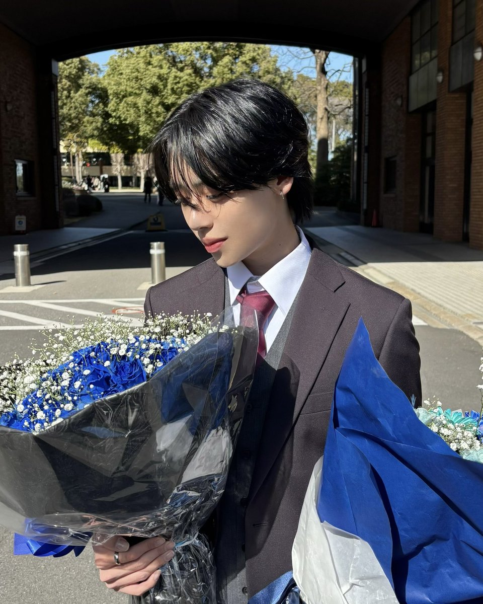 あきひさ tweet media