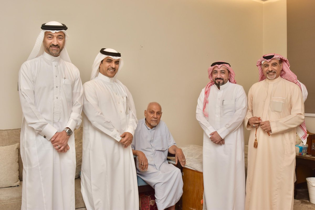 saihatsociety's tweet photo. «سعادة» تستذكر تاريخها بزيارة مجلسي آل عباس والشافعي
 https://t.co/cmzDGiI6nF

#اعرفنا_صح
#سعادة_أونلاين
#خيرٌ_مستمر
#سعادة https://t.co/Gc4bEpiaRQ