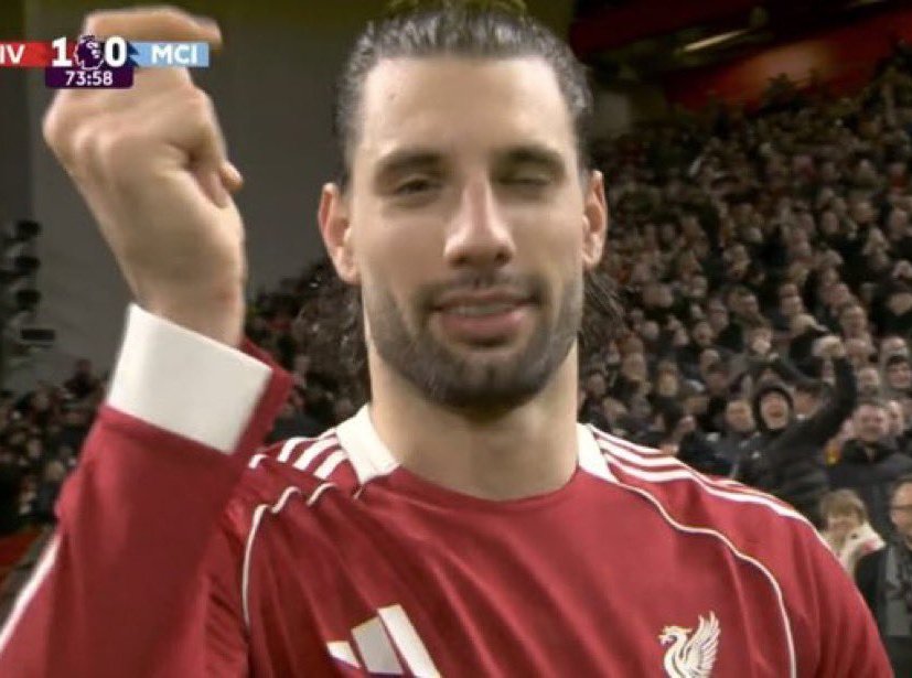 colleb T tweet media