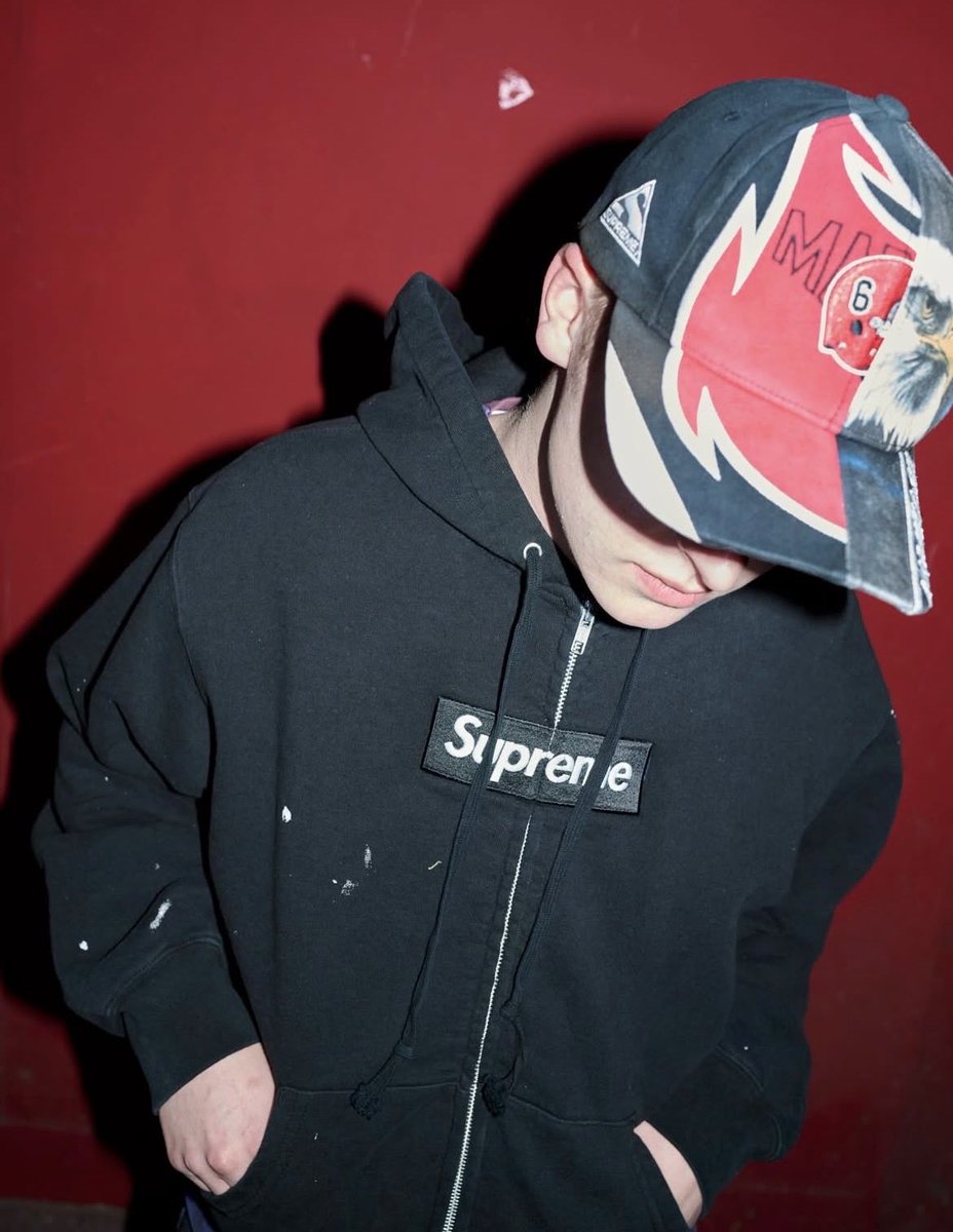 Ovrnundr tweet media