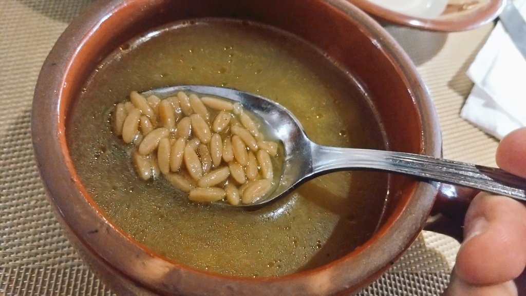 くろむ tweet media