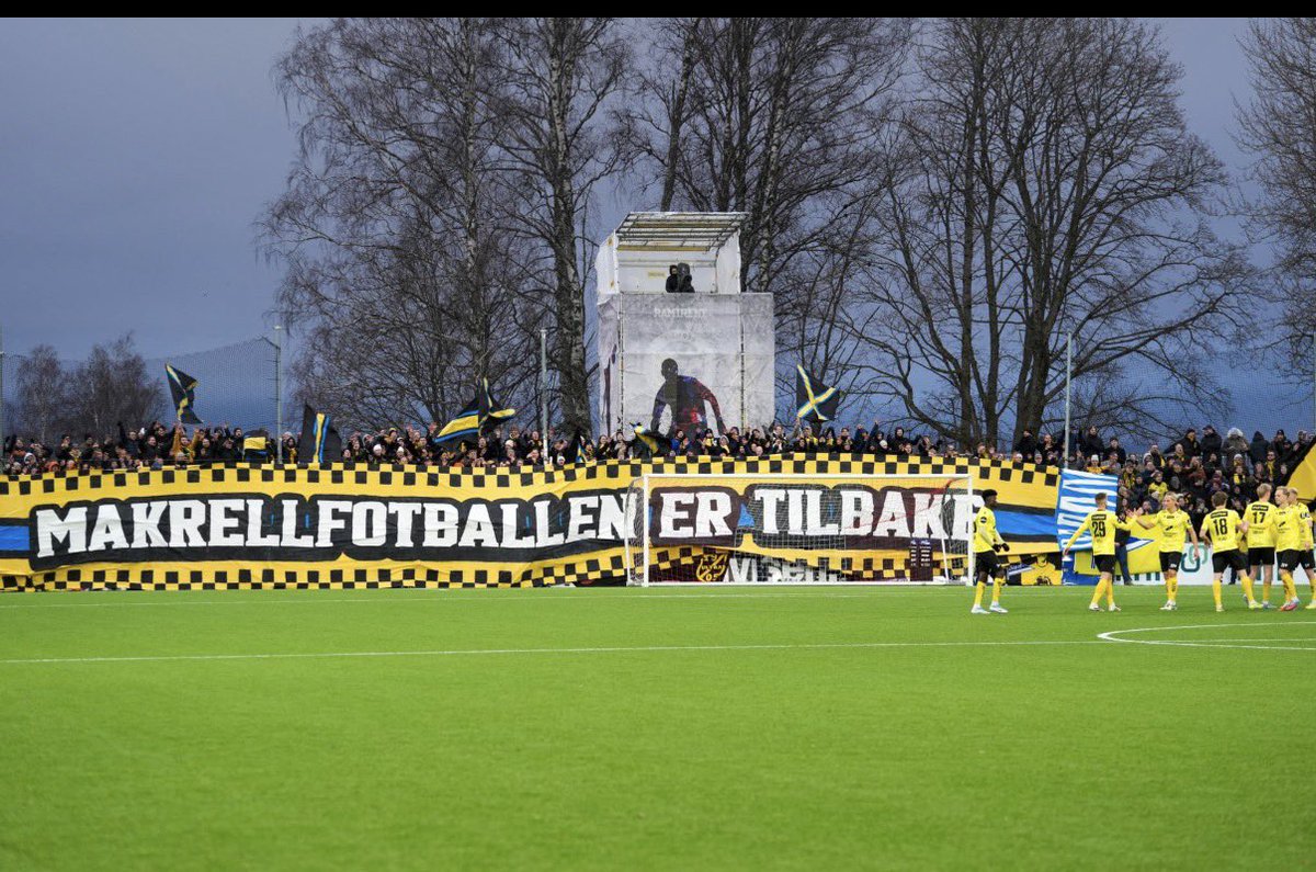 Start en Pod tweet media