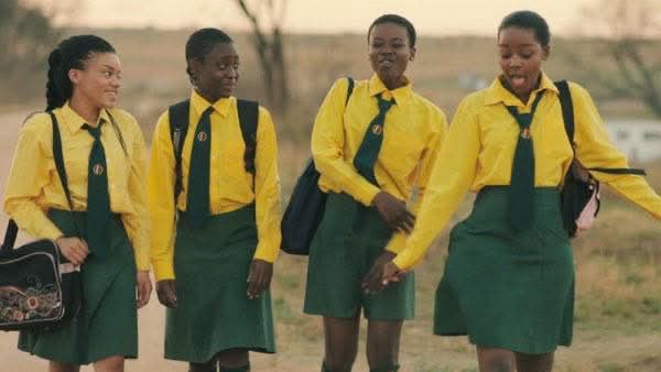 GOD GULUVA tweet media