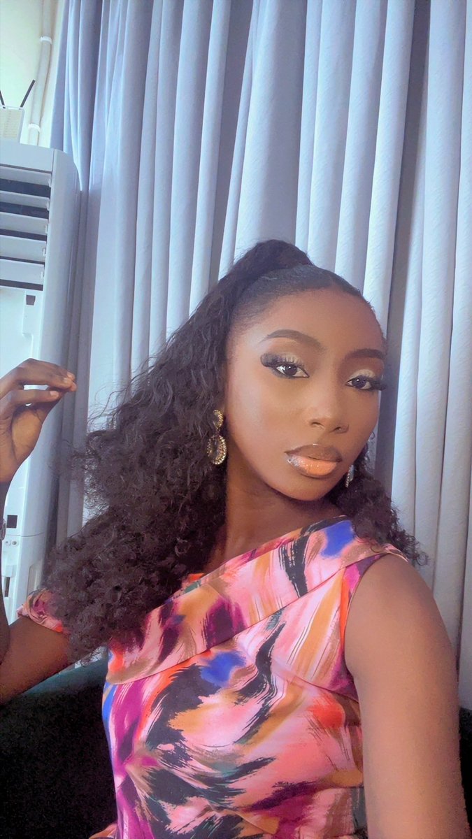 Sinmiebby❤️ tweet media