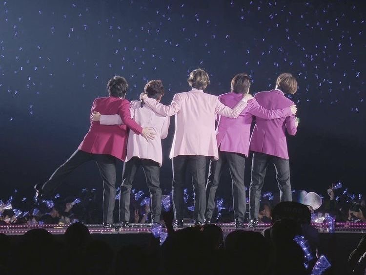 「ARASHI Amazon Goods」 tweet media