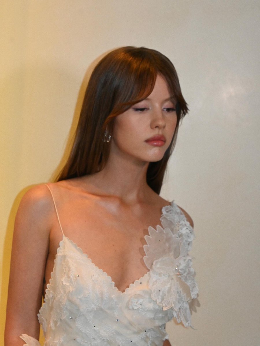 Mia Goth Updates tweet media