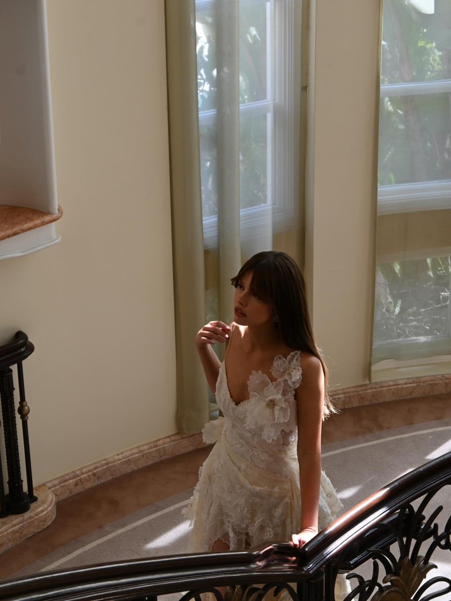 Mia Goth Updates tweet media