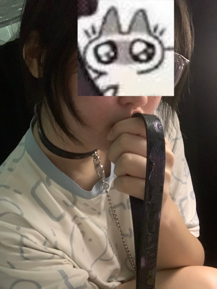 Susanna11217's tweet photo. 亲亲 https://t.co/izb7thwWrM