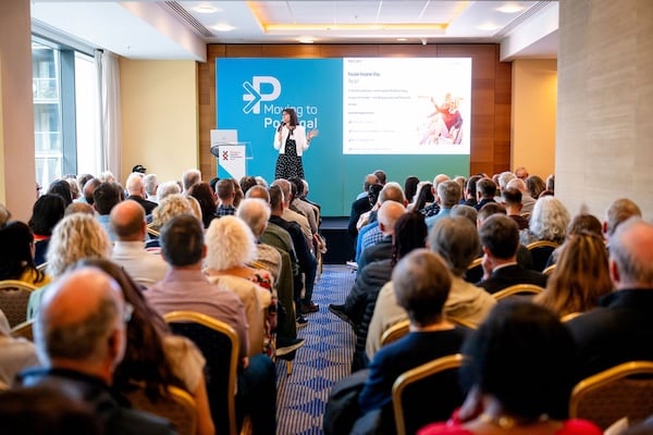 LondonLovesProperty tweet media