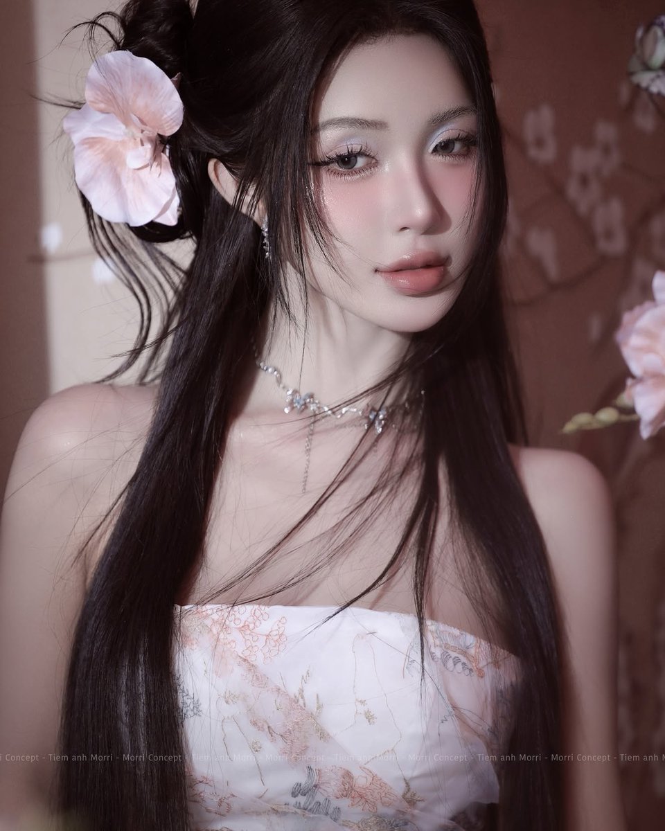 Miserable Mimi tweet media