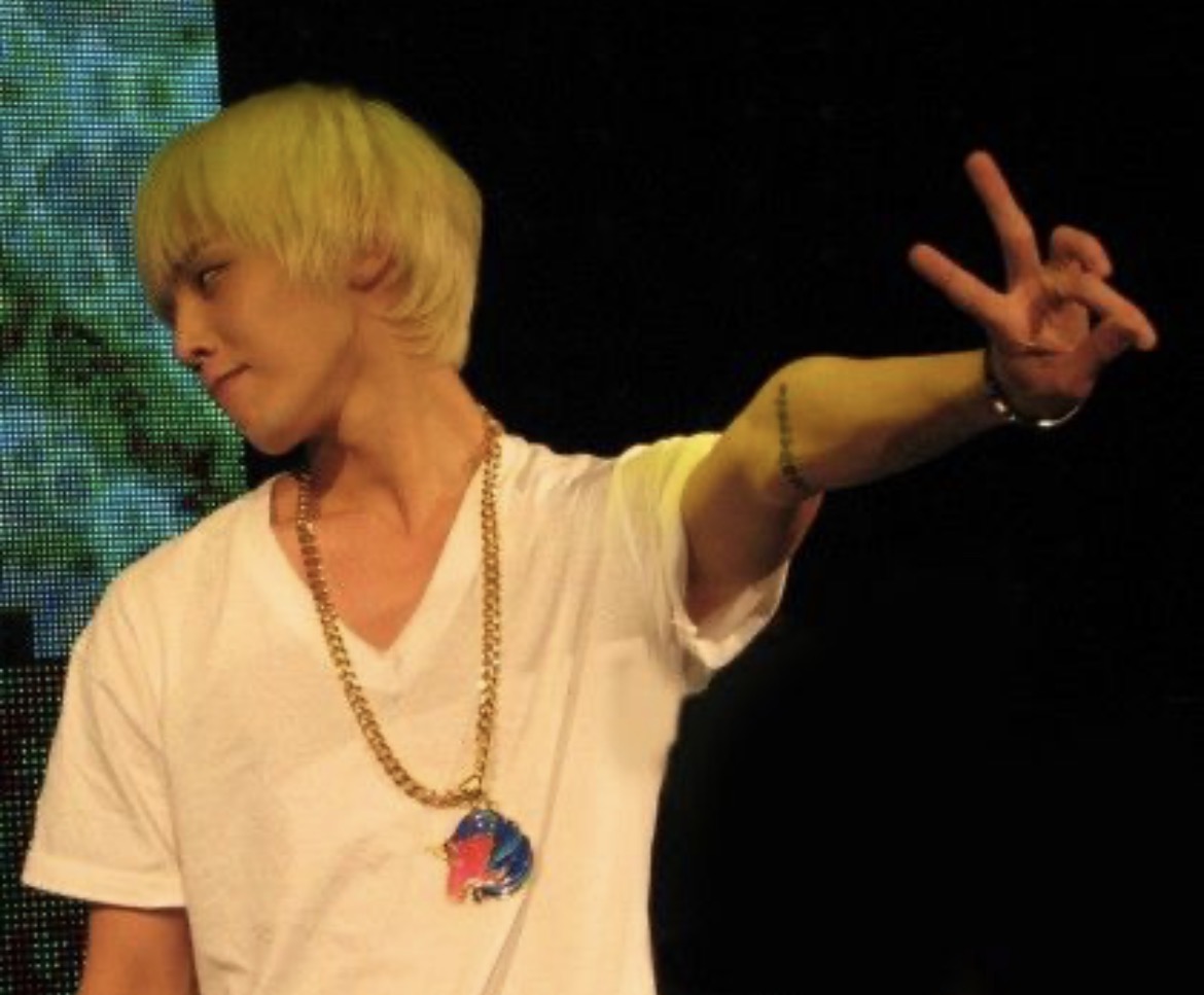 뇽왼 아카이브 tweet media