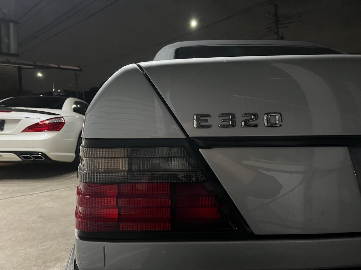 ガレージカレント tweet media