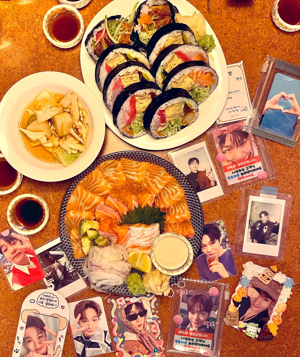 Hyeny___'s tweet photo. 250314-15 그가 없는 한국에서 짱친 모임 ✨

🍽️ at the end 카페 
🍽️ 쇼텐 영통점 

2달 내내 푸딩앓이하다 
결국 전국투어 뒷풀이로 이제야..💕
마침 카페도 앳디엔드.. 어케 안가는데요…..

한번 꽂히면 끝을 보는듯 ㅋㅋㅋㅋㅋㅋㅋ
후토마키 세개랑 푸딩 11개 푸파하고옴..✨
또 봐용😘 https://t.co/Vk2CCJm0ZG
