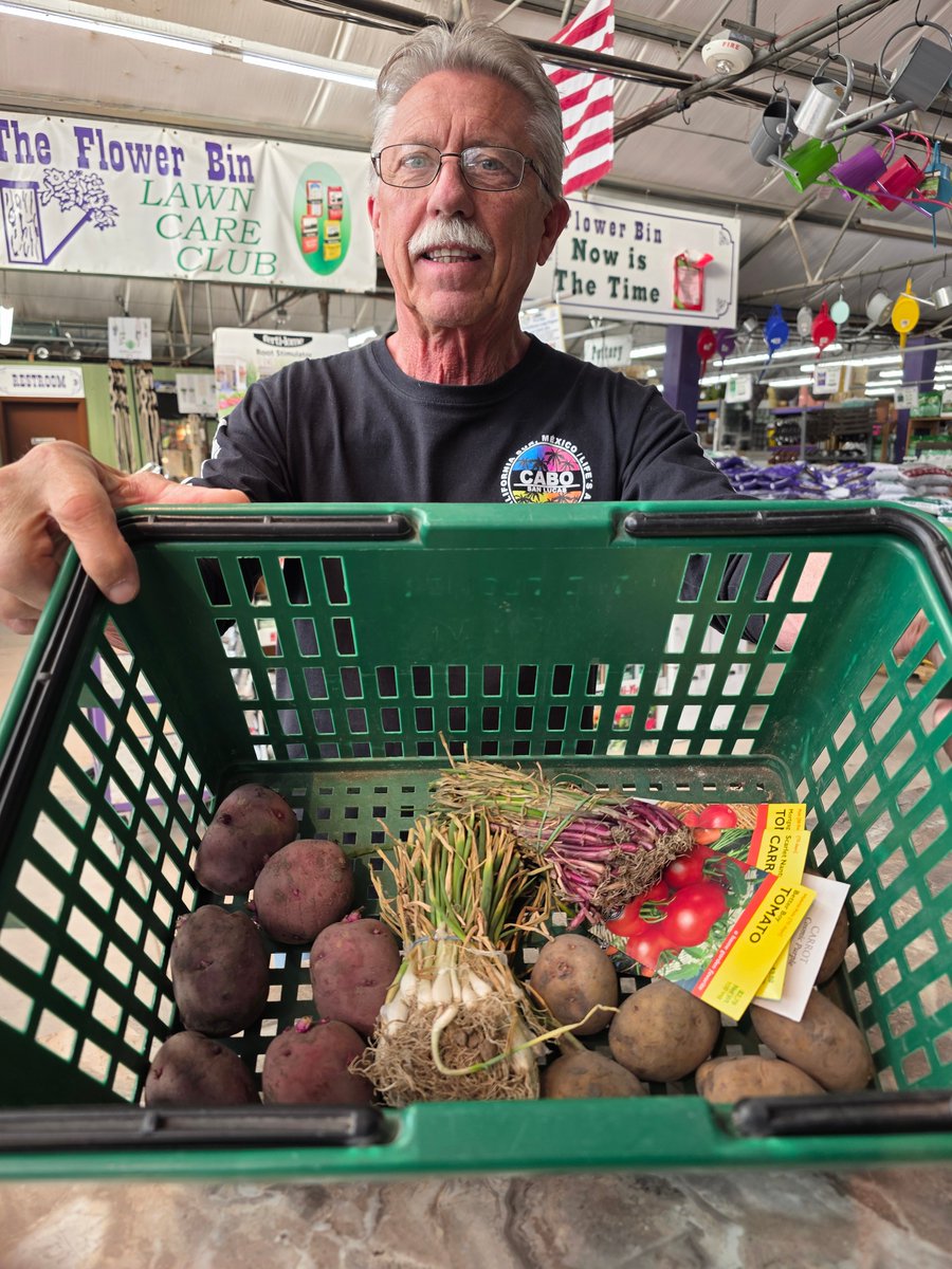 Seed potatoes, onion sets, and onion plants are in! You can choose from early, mid, and late season, as well as a variety of flavors, including Walla Walla, Ringmaster and more.