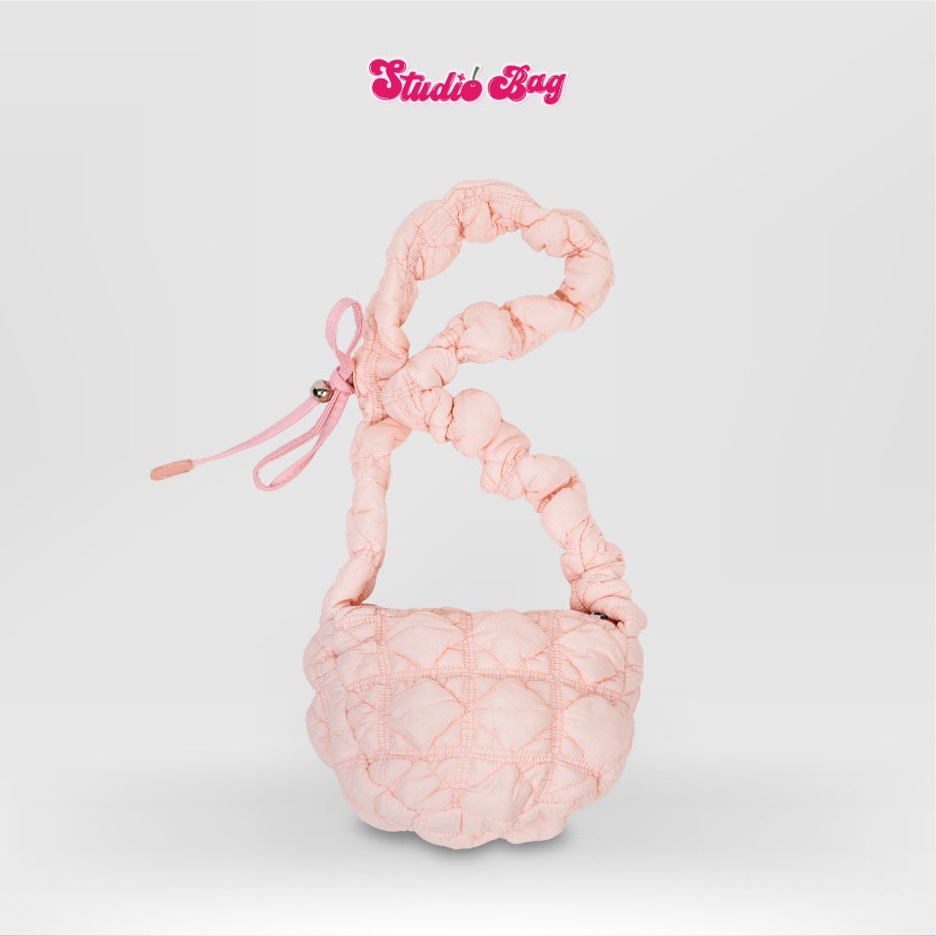 𝜗𝜚 tweet media