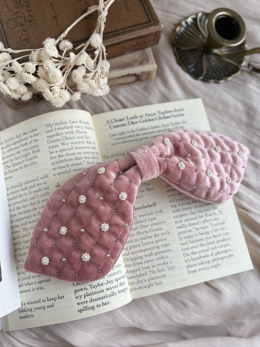 Lilium Vita tweet media