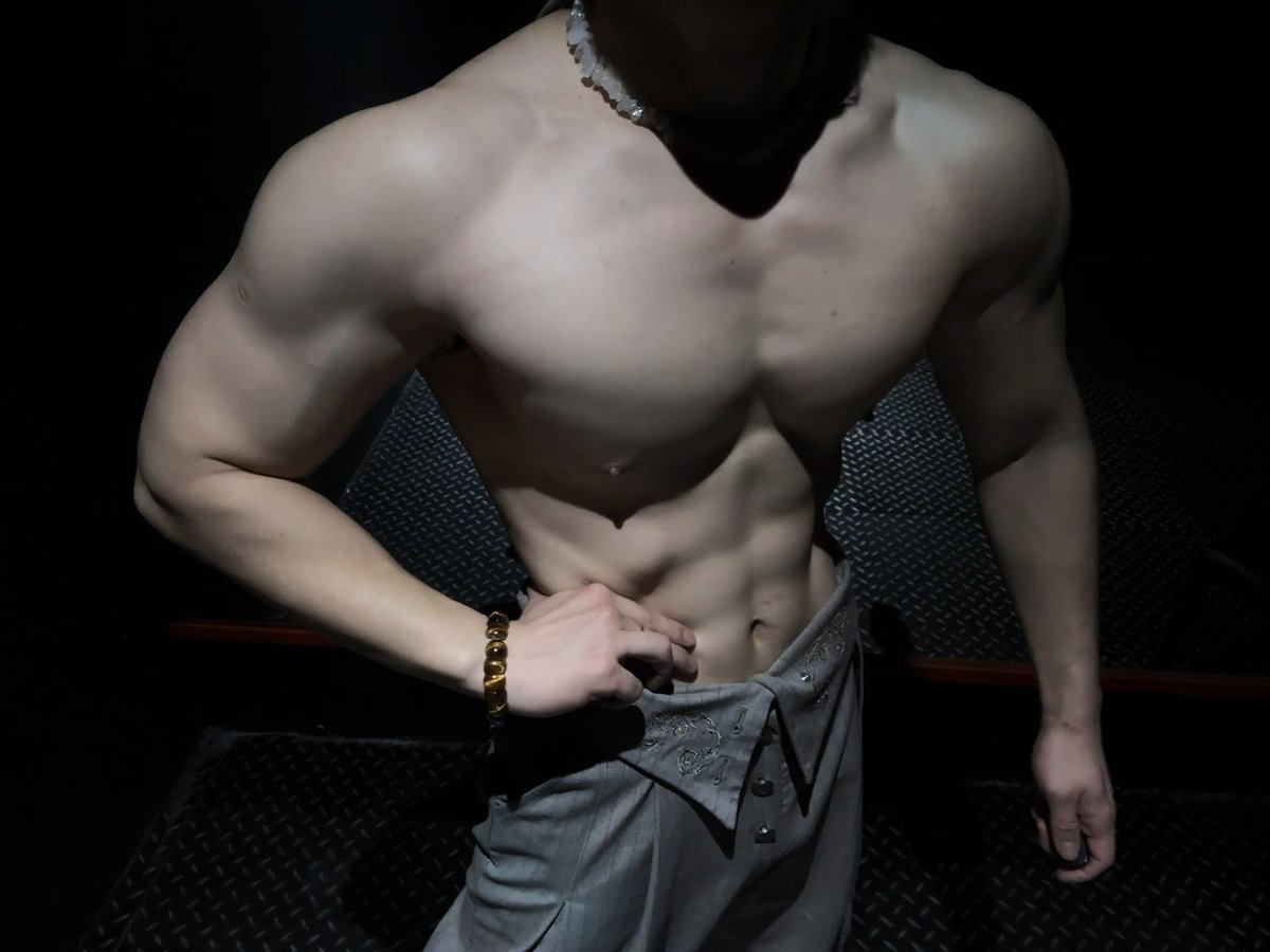 爱吃牛肉堡 tweet media