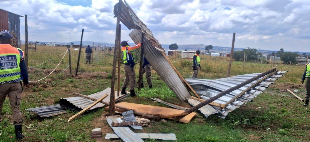 Jo'burg Metro Police Department - JMPD tweet media