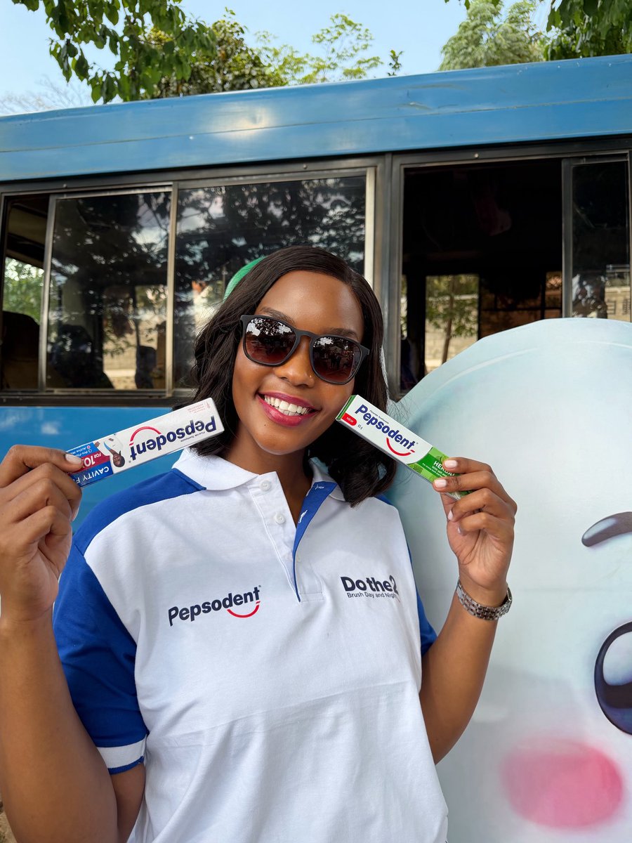 TusiimeSheila's tweet image. The brightest smiles are sponsored by #Pepsodent 😁🪥

Celebrating #WOHDay26 with the amazing students of Nakasero Primary School as a perfect reminder to Do the 2: brush day and night for strong teeth, healthy gums and fresh breath. 😉

@Unilever