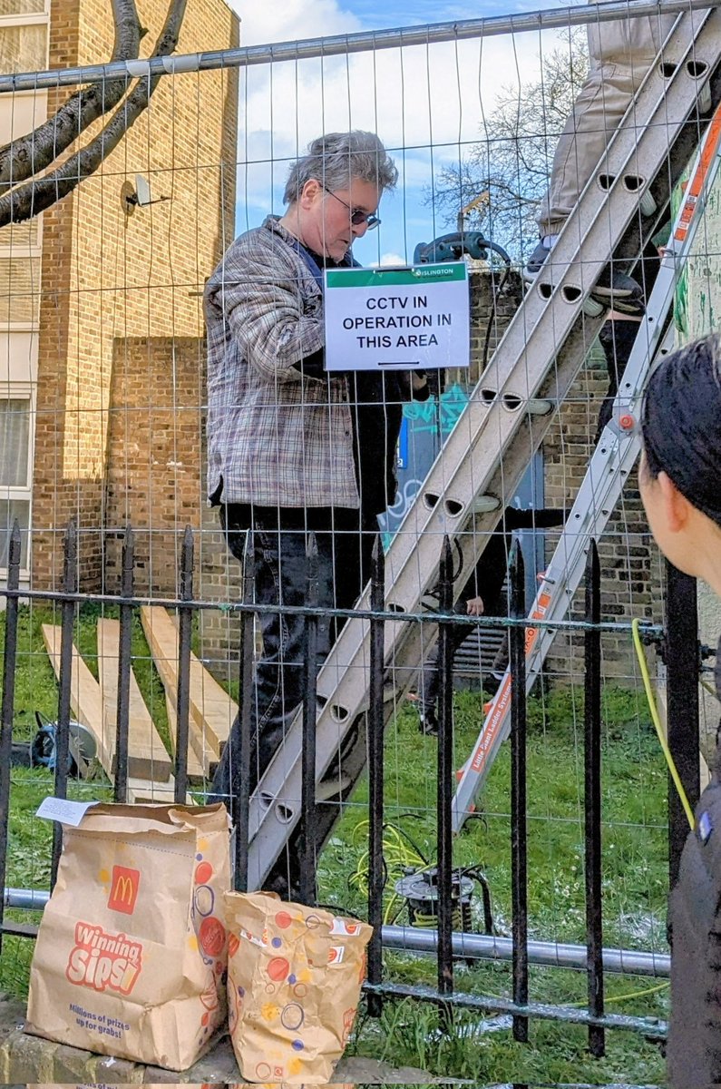 Yoshi Babaganoush tweet media