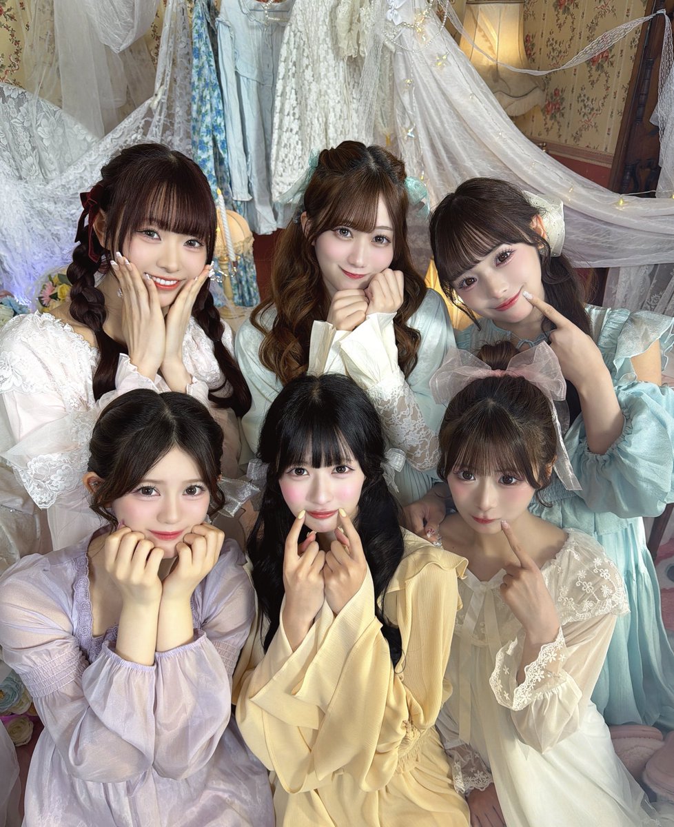 pixel_ribbon's tweet photo. 1周年までもう少し…💫💫

ぴくりぼちゃんと
どこまでも一緒に行こ？🚂🎀˖ ࣪⊹

#PixelRibbon #ぴくりぼ https://t.co/pvlF9jaQrL