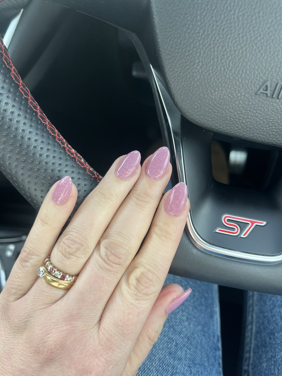 Lucy Connolly tweet media