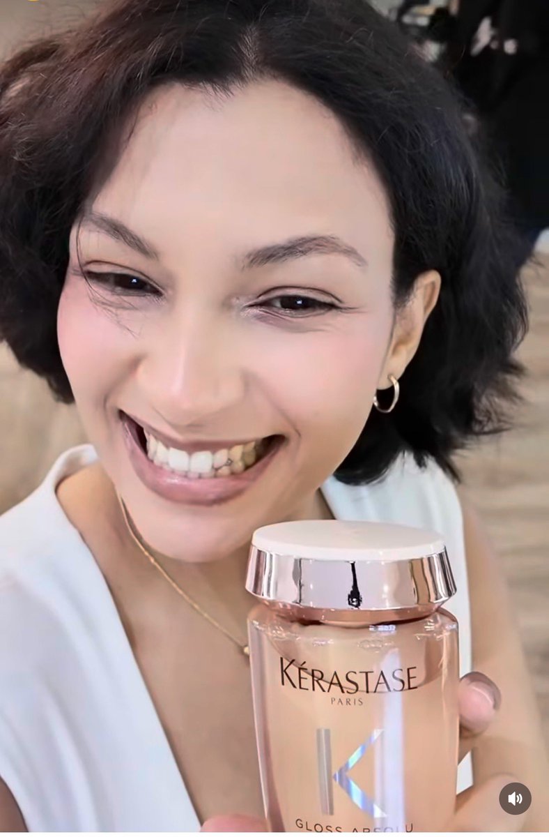 Ashley ogle for Kérastase ✨
 New content with the brand.

Watch the full video on IG: Ash_Leythebrand. Run it upp