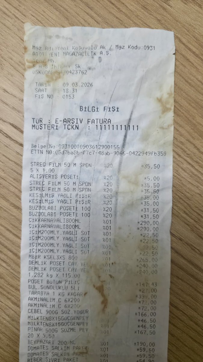 xmomusic's tweet image. 14 ay geçmiş dondurma mı satılır? @A101iletisim ve @AlgidaTurkiye sessiz kalarak bu skandalı kapatamazsınız. Bu sadece bir mağduriyet değil, halk sağlığı sorunudur. #Alo174 dahil tüm resmi şikayetleri yaptım. Takipçisiyim!

#A101 #Algida #Denetim @UnileverTurkiye @TCTarim