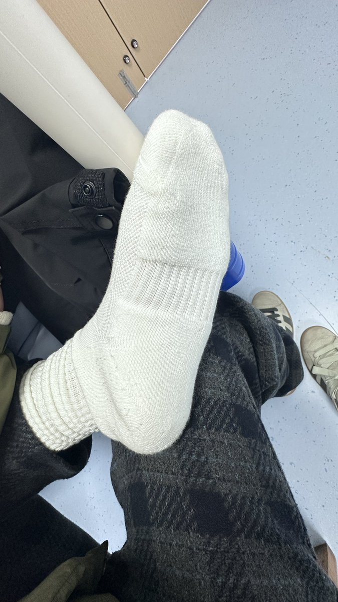 Yeefishking's tweet photo. 雷霆大脚 https://t.co/1Z0Lcxirt2